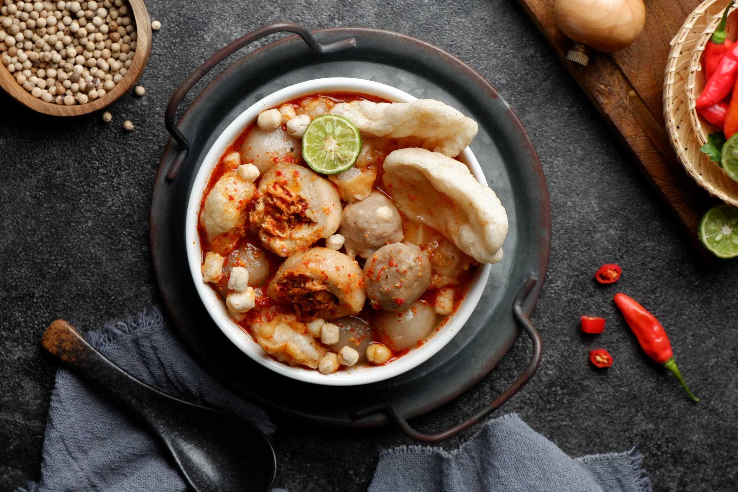 Foto portofolio dark mood - baso aci untuk bisnis F&B